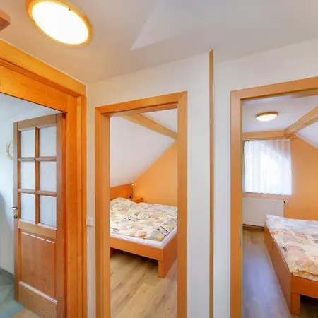 Alba Casa de hóspedes 3*