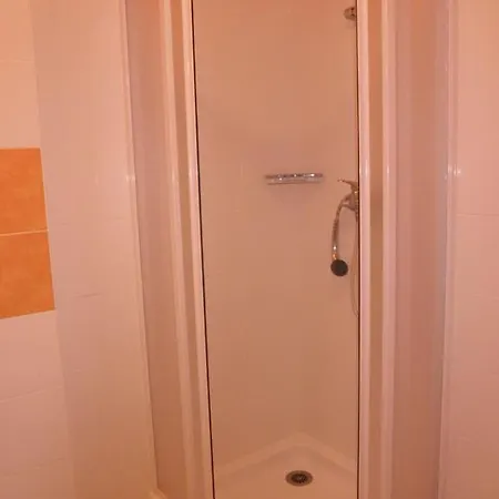 Alba Casa de hóspedes 3*